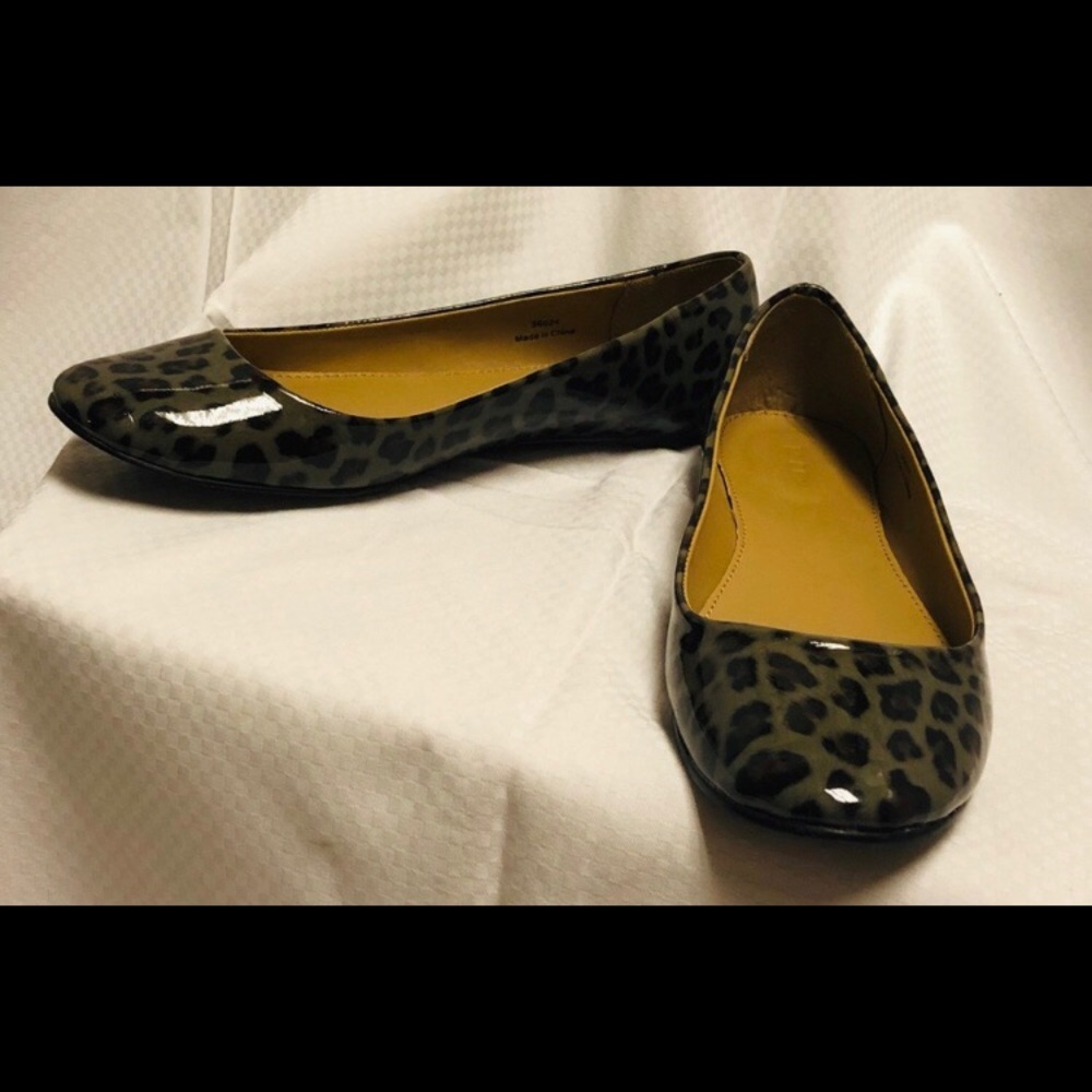 J Crew patent leather leopard print flats